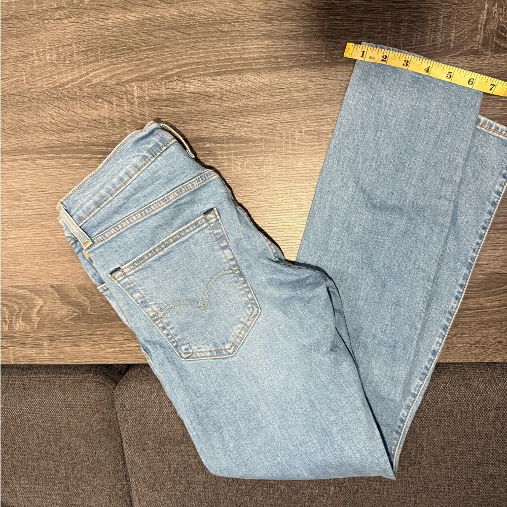Levi's Distressed Light Blue Skinny Jeans - Picture 8 of 13